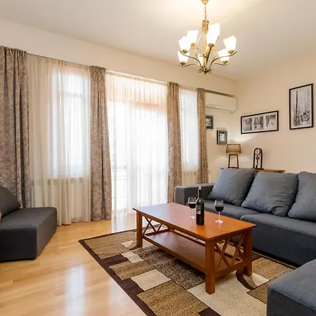 Apartment In The City Center Tbilisi Exterior photo